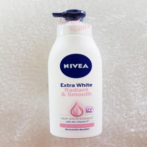 NIVEA EXTRA WHITE RADIANT & SMOOTH BODY LOTION 400ML